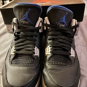 Jordan 4s size 11